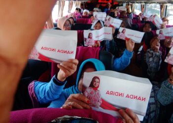 Dugaan Kampanye Terselubung di Ziarah Walisongo, Amplop Bergambar Nanda Dibagikan