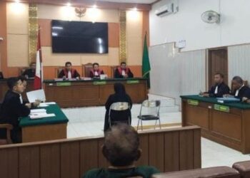 “UJIAN BAGI MAJELIS HAKIM PENGADILAN NEGERI TANJUNG “SIAPAKAH NAMA-NAMA MISTERIUS YANG DI SEBUT-SEBUT DALAM SIDANG KASUS BATU EMAS HITAM BINTANG ARA (LCP)”MARI KITA LIHAT KEJUJURAN NYA