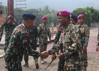Brigif 4 Mar/BS Dapat Kejutan Spesial dari Dansatbrimob dan Dirpolairud Polda Lampung dalam rangka HUT ke – 79 Korps Marinir