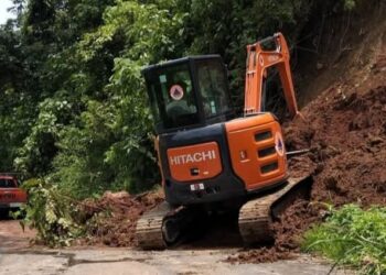 Gerak Cepat BPBD Bersama TNI Dan Polri Tanggulangi Bencana Tanah Longsor