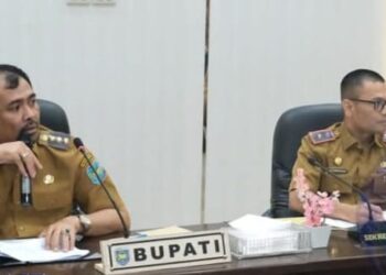 Dalam Rangka Meningkatkan Kinerja Bupati Oku Selatan Pimpin Rapat Kinerja Pertama Bersama Kepala Organisasi Peningkat an Daerah Dan koordinasi Antara Berangkat Daerah