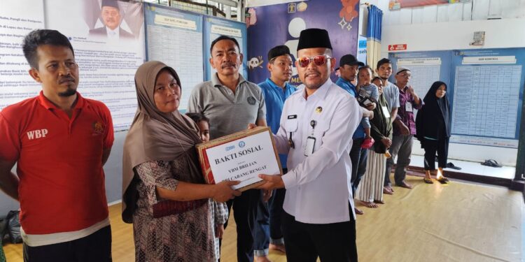 Rutan Rengat Laksanakan Bakti Sosial Bersama Bank BRI