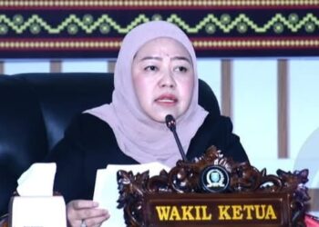 WAKIL BUPATI OKU SELATAN HADIRI RAPAT PARIPURNA DPRD KABUPATEN OKU SELATAN DENGAN AGENDA PENYAMPAIAN HASIL RESES