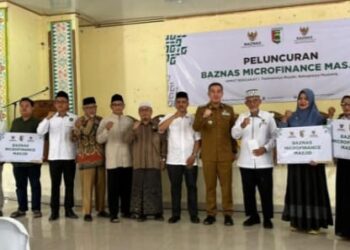 Baznas Pesawaran Salurkan Bantuan Microfinance Masjid Kepada 37 UMKM