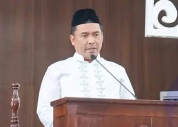 Bupati Oku selatan Laksanakan Solat Idul Fitri Bersama Warga Dimasjid Agung Al Muhtadin Muara dua