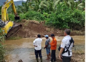 Ketua APDSI Kecamatan Kelumbayan dan Sekum MD KAHMI Tanggamus Ucapkan Terimakasih dan Apresiasi Kepada Bupati Hi.Saleh Asnawi.