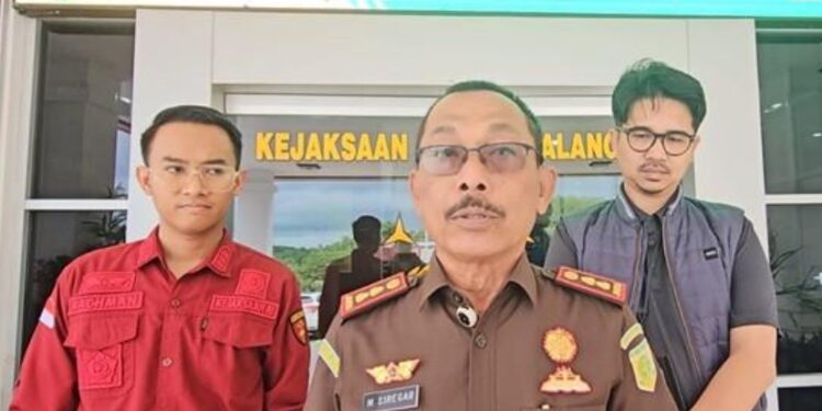 Mantan Pejabat Balangan Jadi Tersangka Dana Hibah Majelis Taklim desa Bungin
