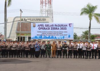 Kapolres Tanjab Barat Pimpin Apel Gelar Pasukan Operasi Zebra 2025: Targetkan Penurunan Angka Kecelakaan