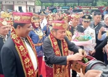 Bupati Dan wakil Bupati Oku Selatan Hadiri Rapat paripurna Istimewa 