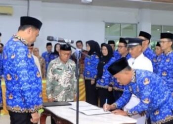 Bupati OKU Selatan Lantik 28 Pejabat, Tegaskan Komitmen Perkuat Kinerja Birokrasi