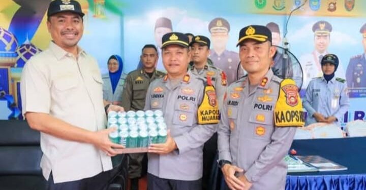 Bupati OKU Selatan Tinjau Posko Pelayanan Mudik Idul Fitri 1447 H