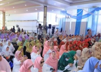 TP PKK OKU Selatan Hadiri Pengajian Rutin dan Halal Bihalal PKK Sumsel di Griya Agung