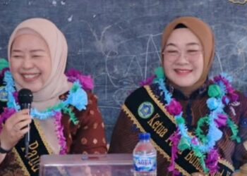 Bunda PAUD OKU Selatan Berikan Pembinaan Program PAUD di Pulau Beringin