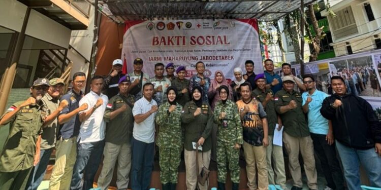Potong Hewan Qurban, IARMI Maharuyung Jabodetabek Berbagi Dengan Masyarakat dan Anak Yatim