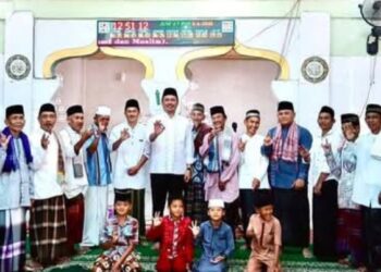 Bupati Oku Selatan Abusama Laksanakan Safari Jumat di Masjid Besar Baiturrahman Buay Runjung