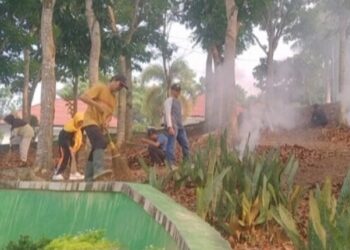 Sambut Kunjungan Ketua TP PKK Sumsel, Pemkab OKU Selatan Gelar Gotong Royong Massal