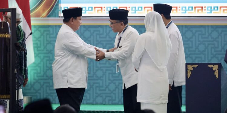 *Prabowo Tegaskan Transformasi Bangsa: Angkat Rakyat Indonesia Keluar dari Kemiskinan*